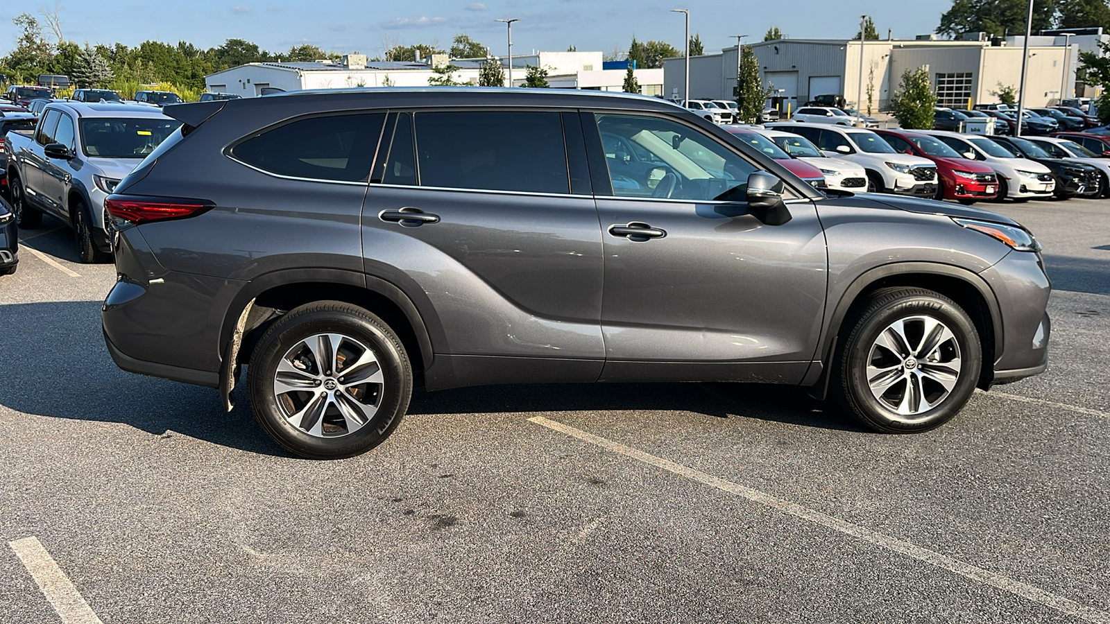 2021 Toyota Highlander XLE 6