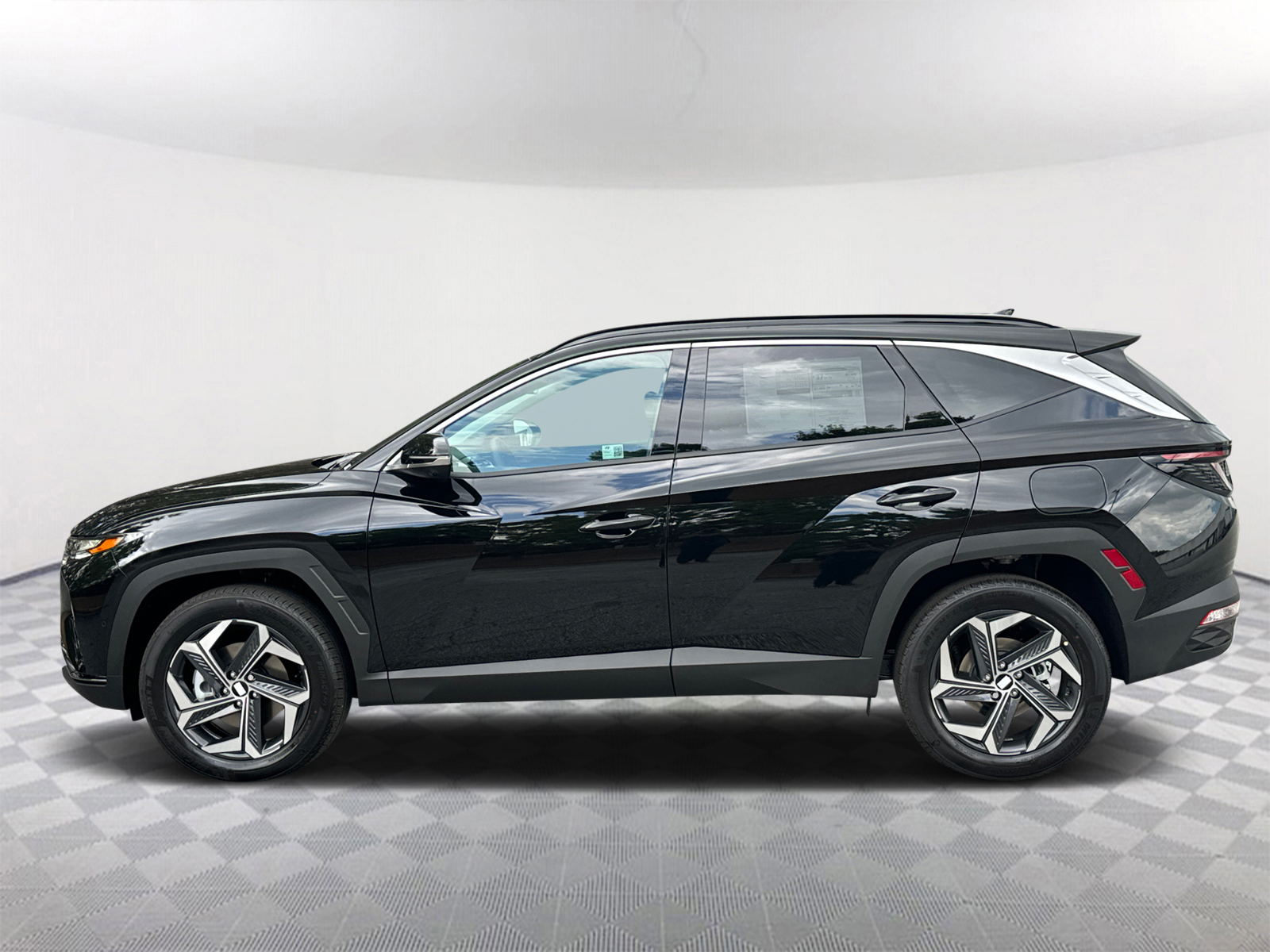 2024 Hyundai Tucson Hybrid Limited 8