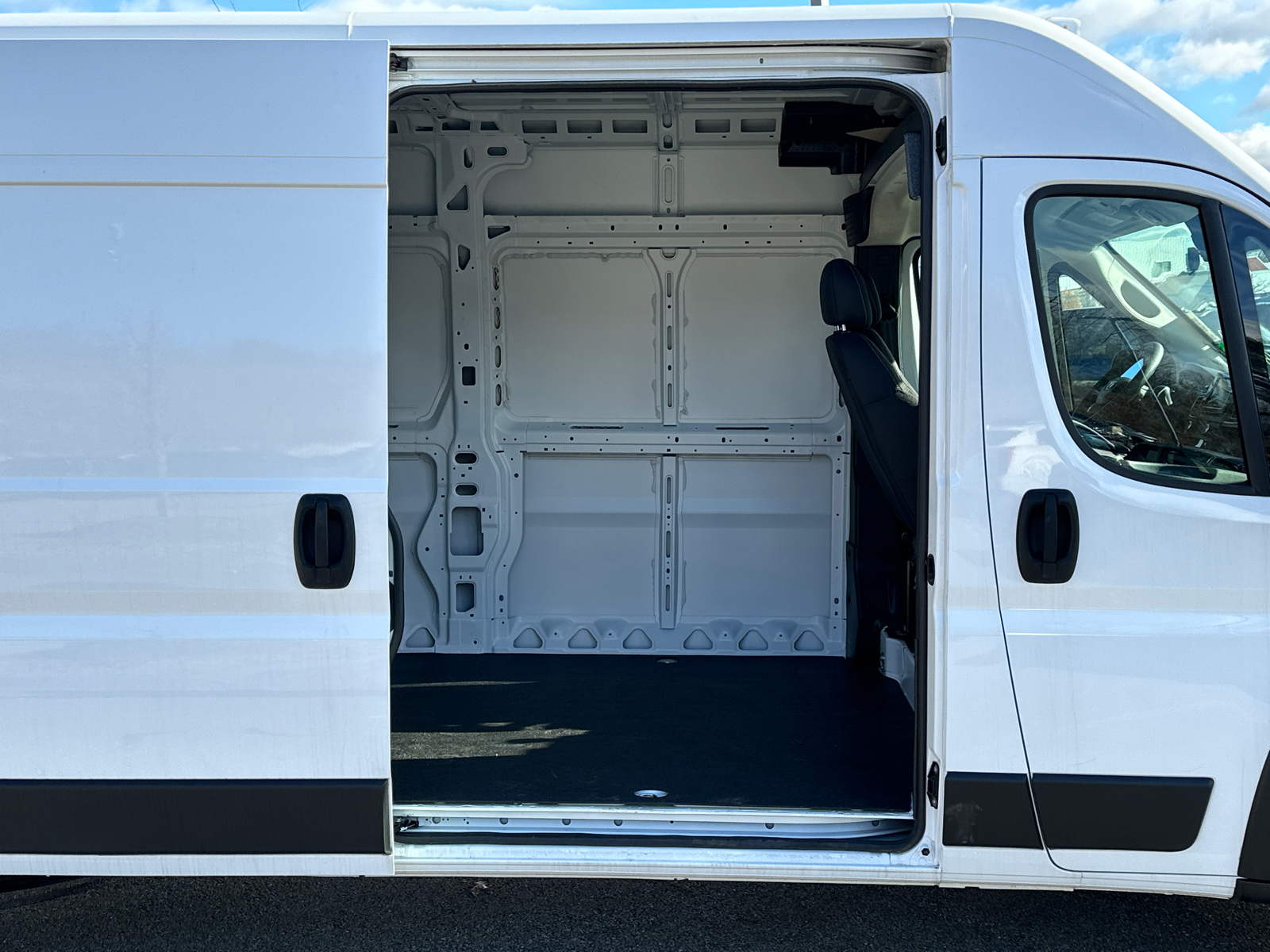 2024 Ram ProMaster 2500 High Roof 20