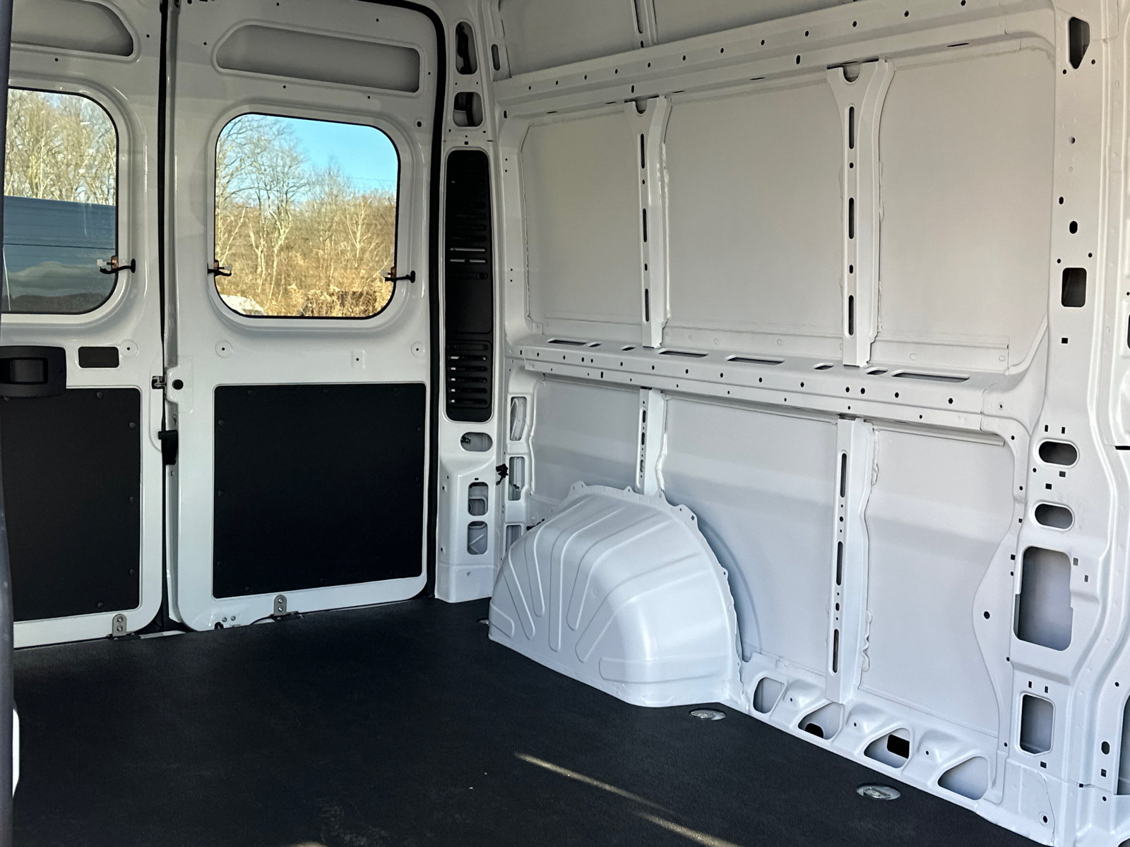 2024 Ram ProMaster 2500 High Roof 21