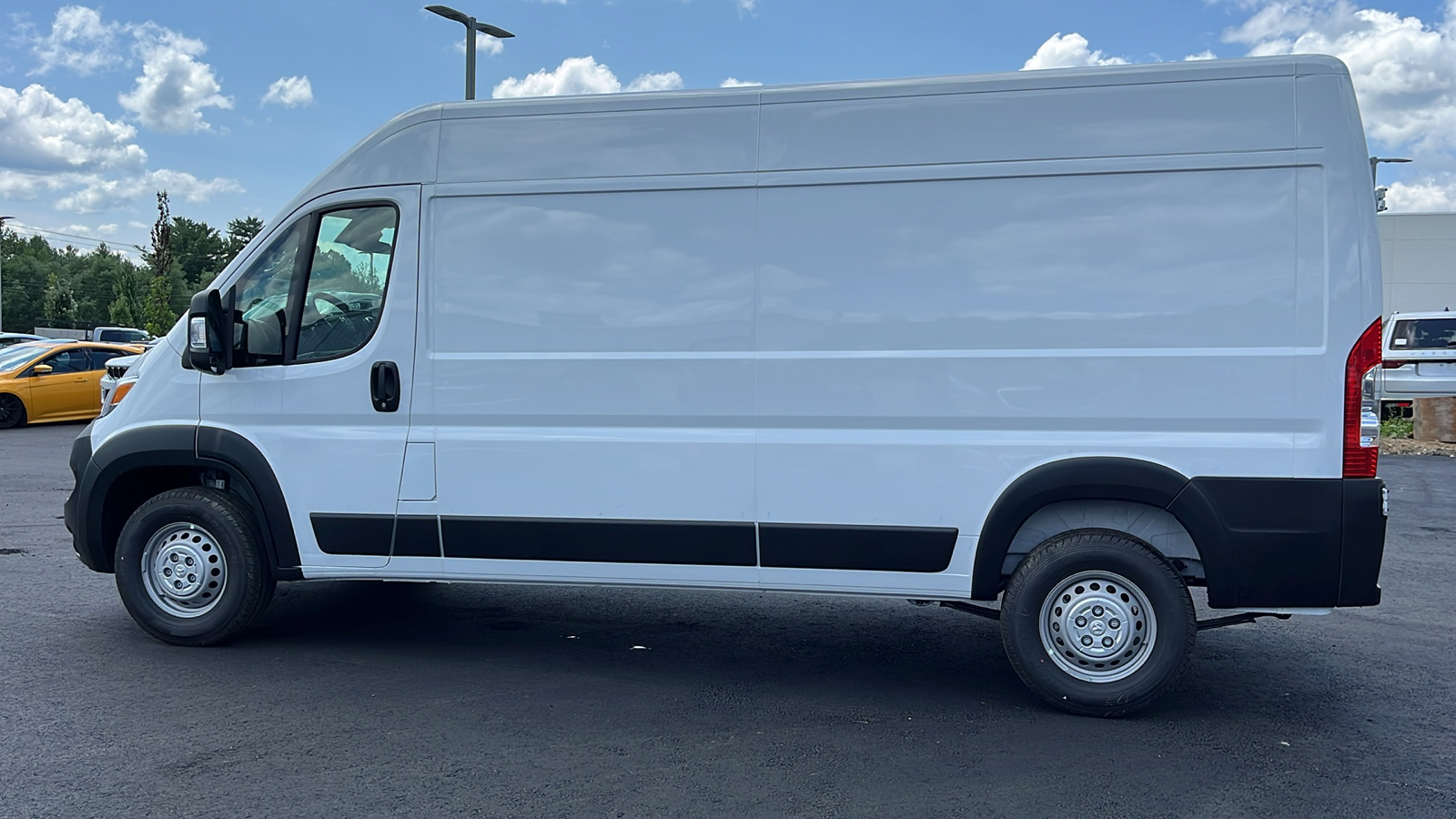 2024 Ram ProMaster 2500 High Roof 8