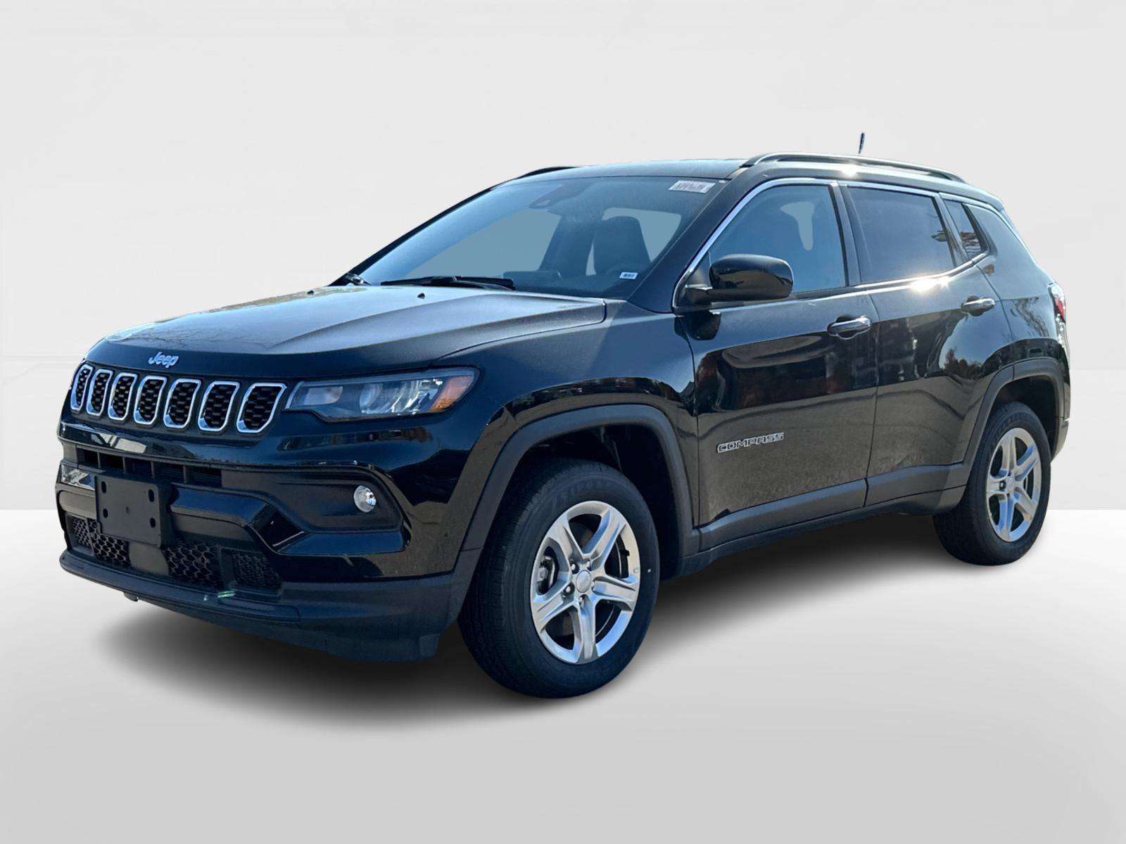 2024 Jeep Compass Latitude 1