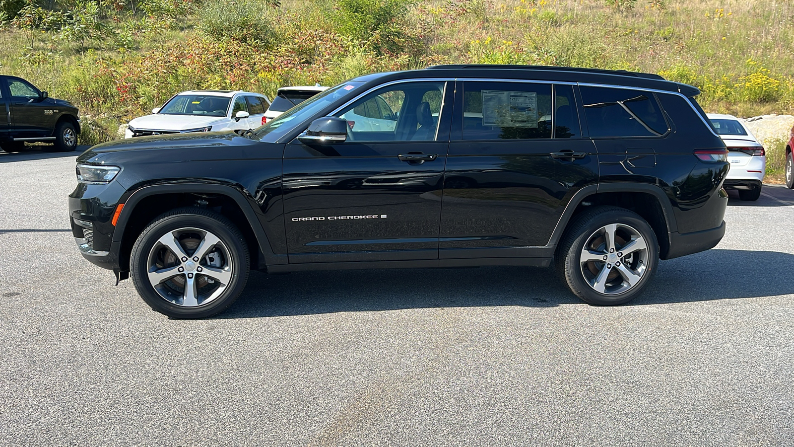 2024 Jeep Grand Cherokee L Limited 8