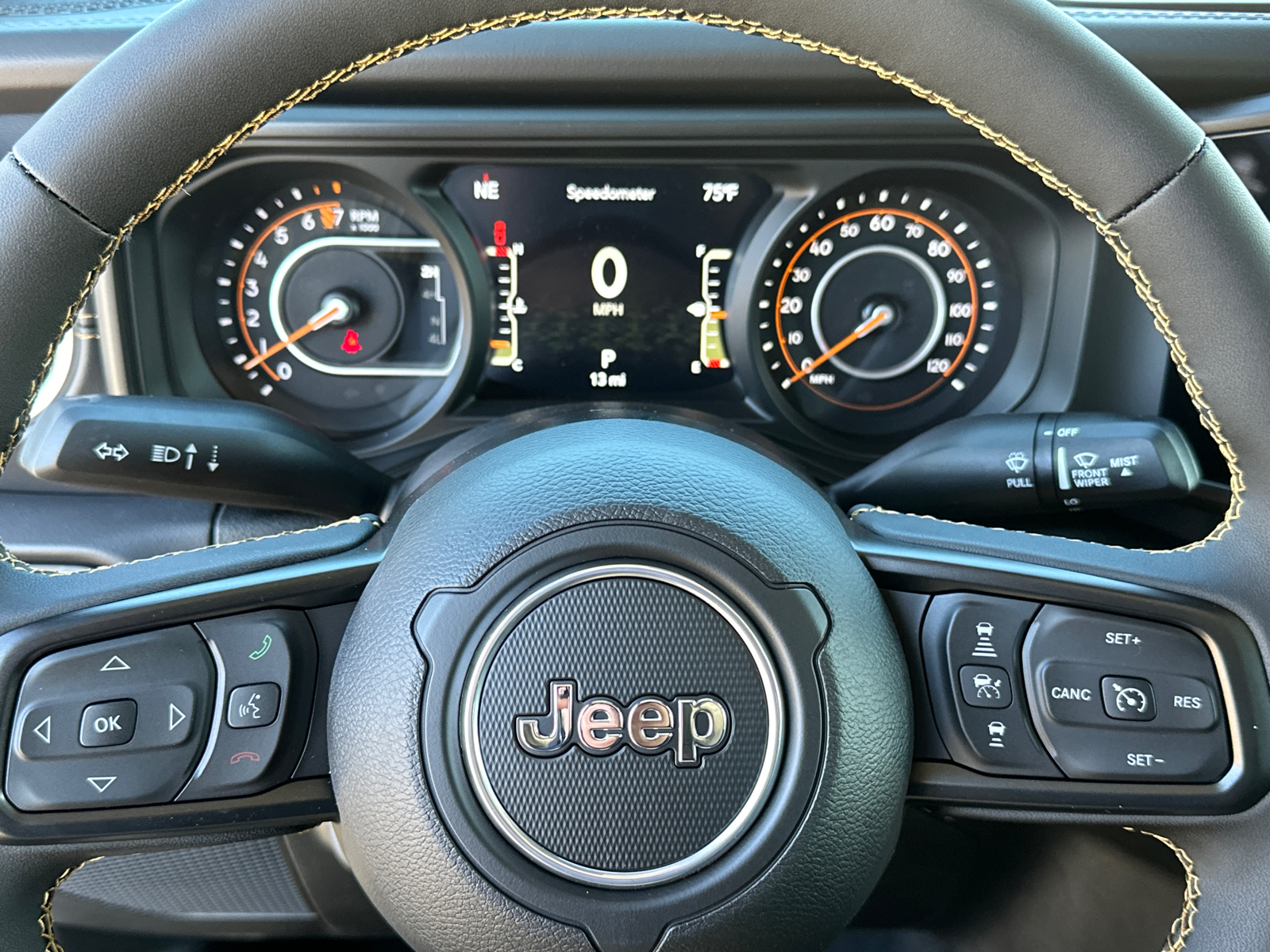 2024 Jeep Gladiator Sport 12