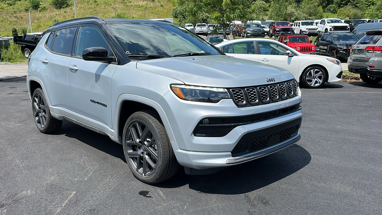 2024 Jeep Compass Limited 3