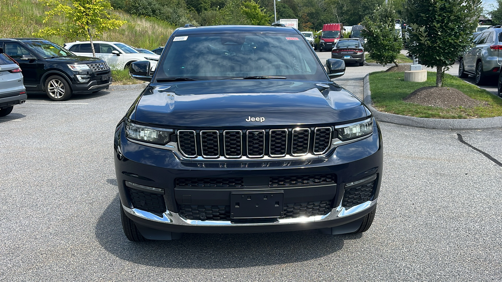 2024 Jeep Grand Cherokee L Limited 8