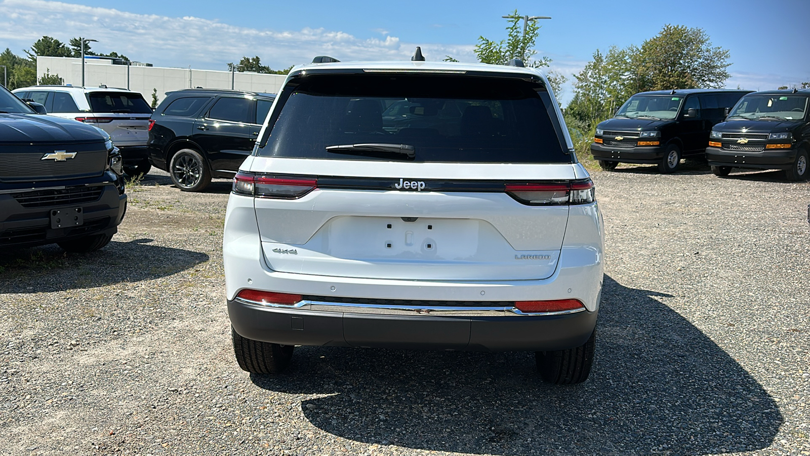 2024 Jeep Grand Cherokee Laredo 5