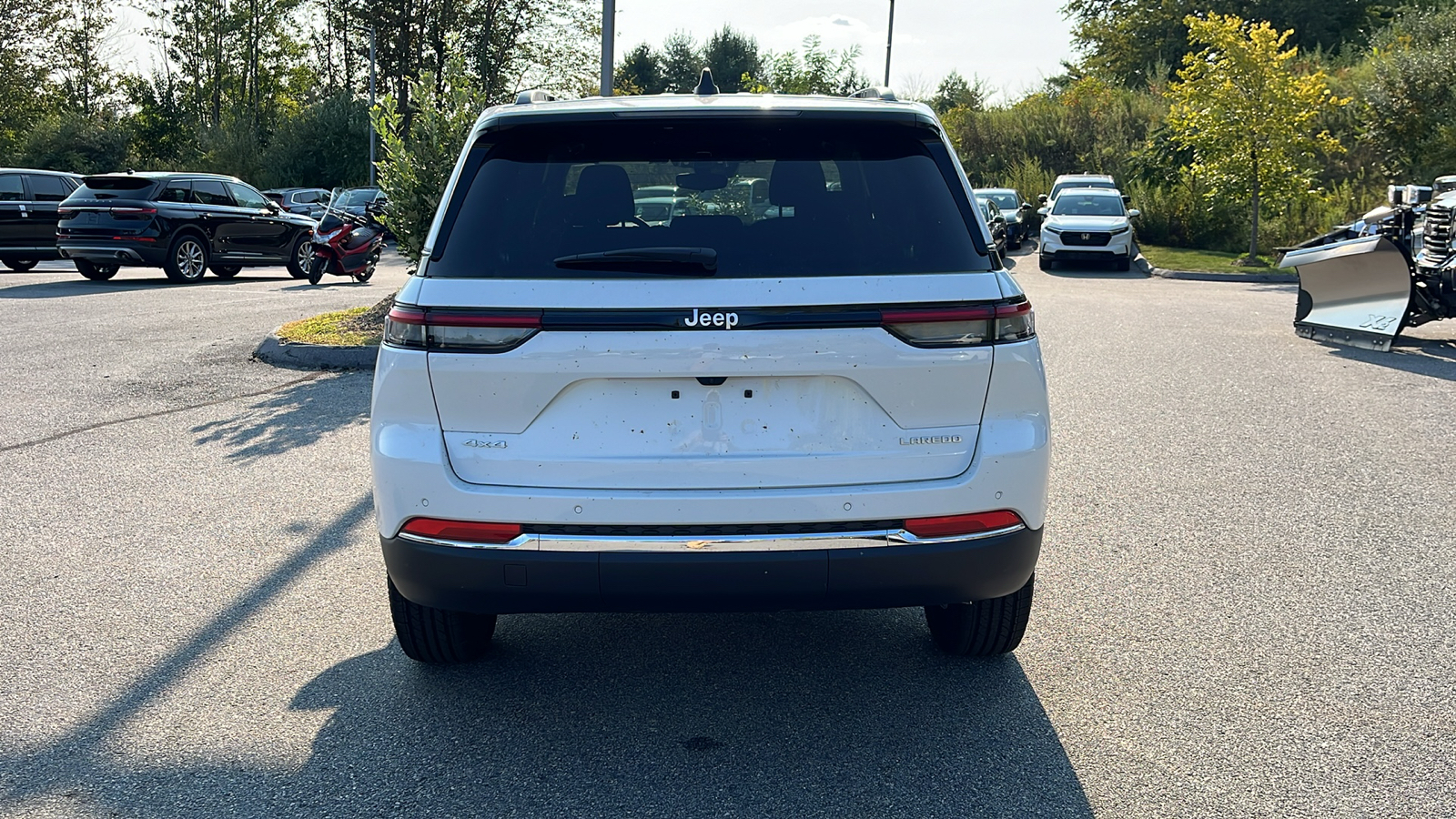 2024 Jeep Grand Cherokee Laredo 4