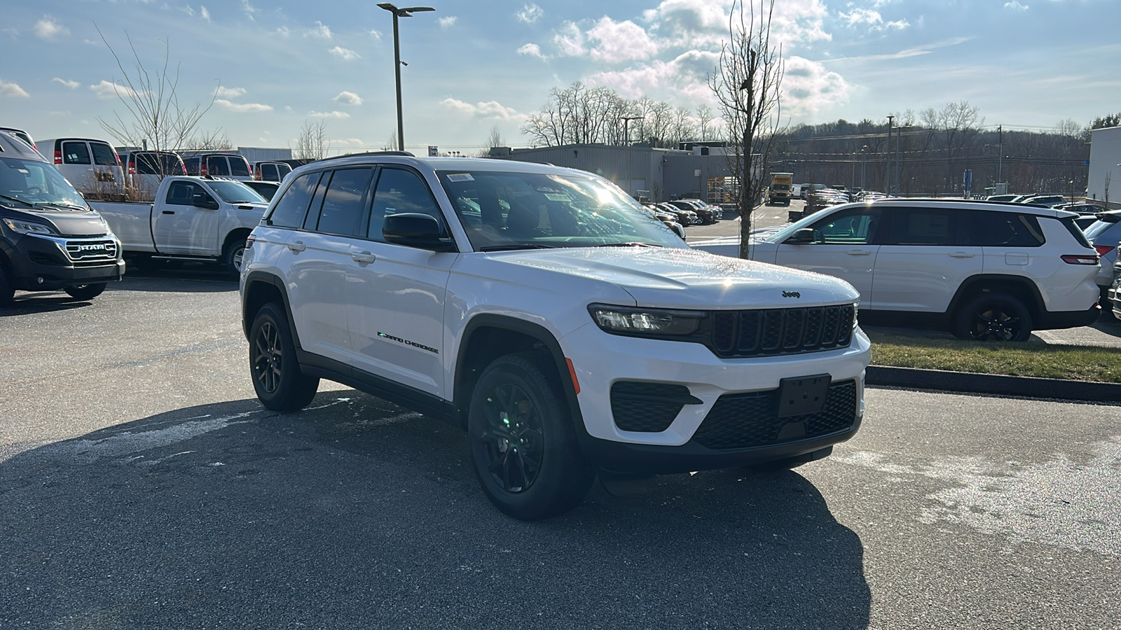 2025 Jeep Grand Cherokee Altitude X 2