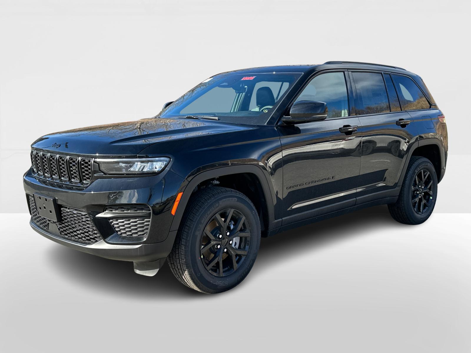 2025 Jeep Grand Cherokee Altitude X 1