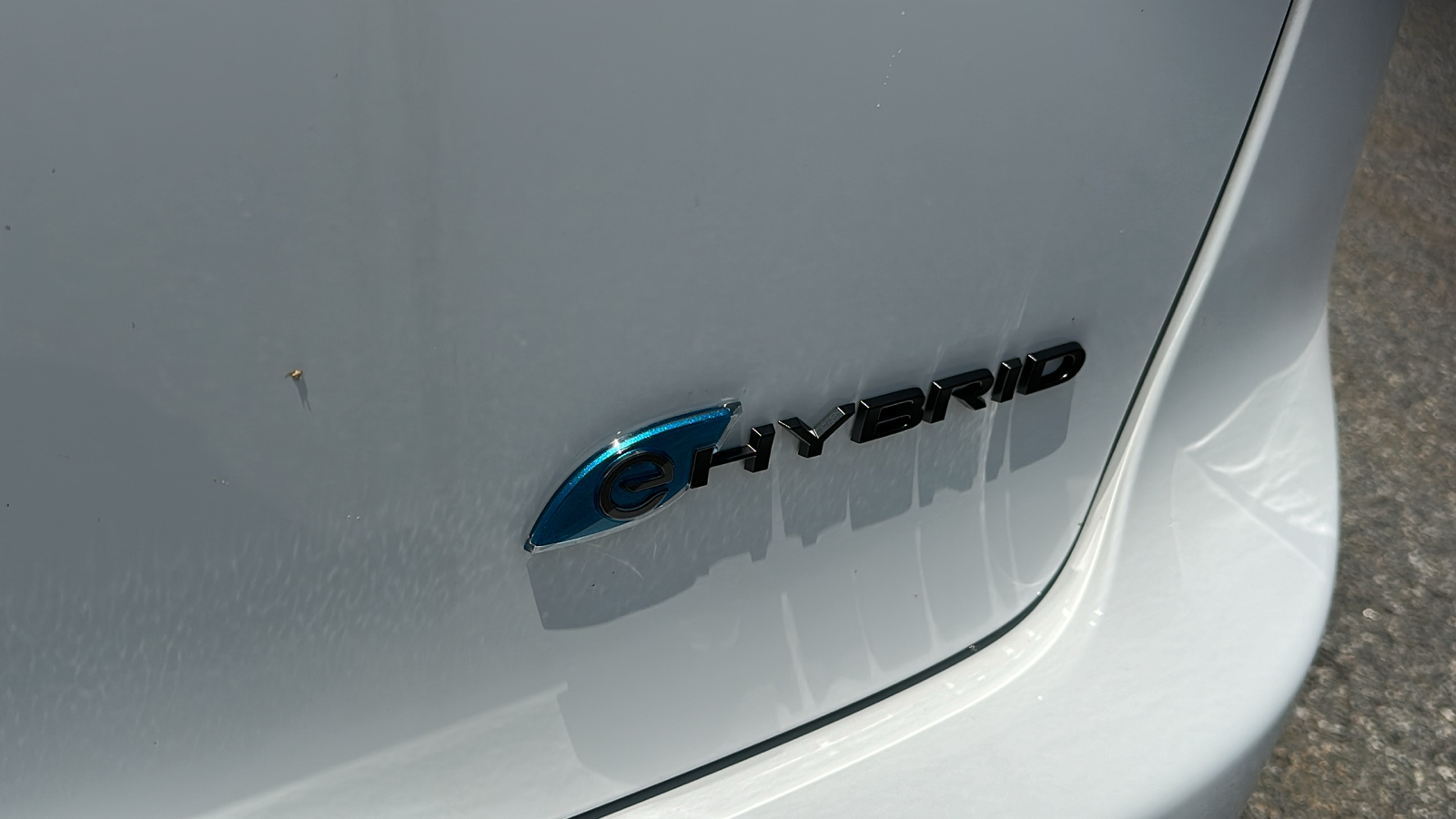 2024 Chrysler Pacifica Hybrid Select 28