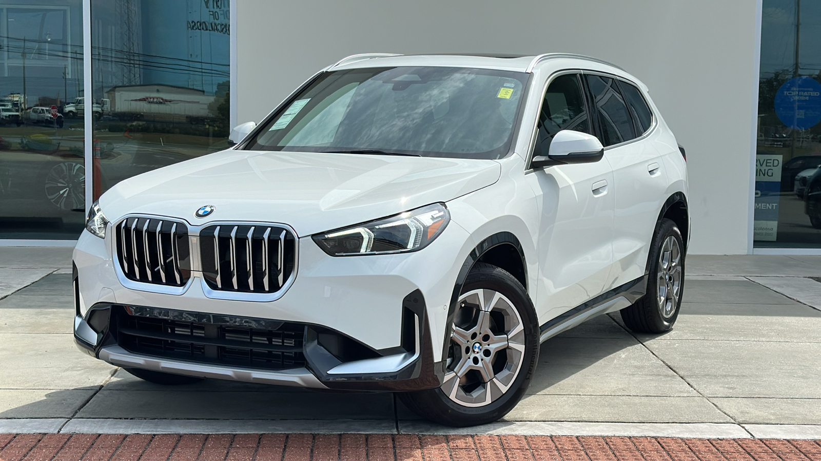 2025 BMW X1 xDrive28i 1