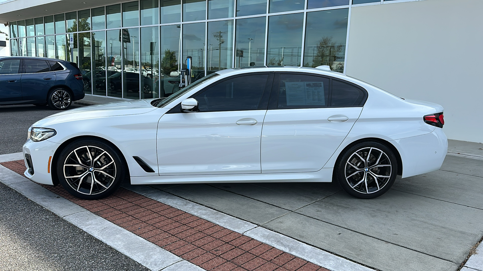 2021 BMW 5 Series 530i 3