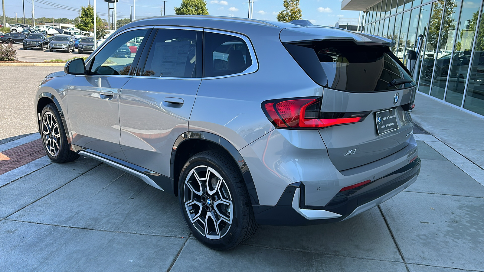 2025 BMW X1 xDrive28i 4