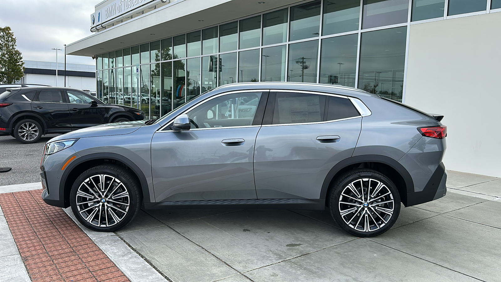 2025 BMW X2 xDrive28i 3