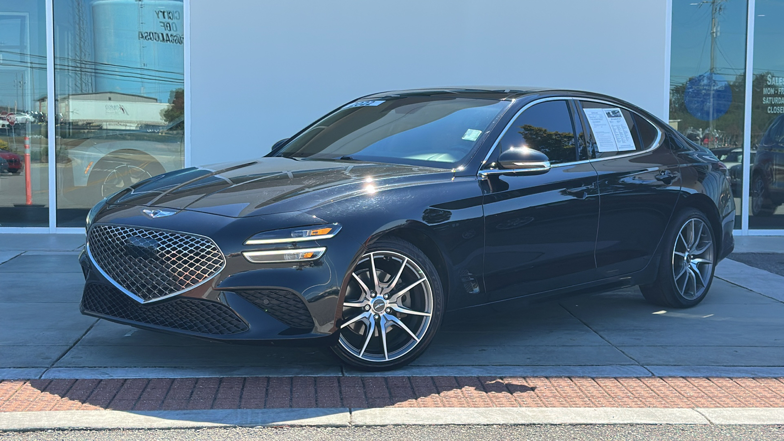 2022 Genesis G70 2.0T 1