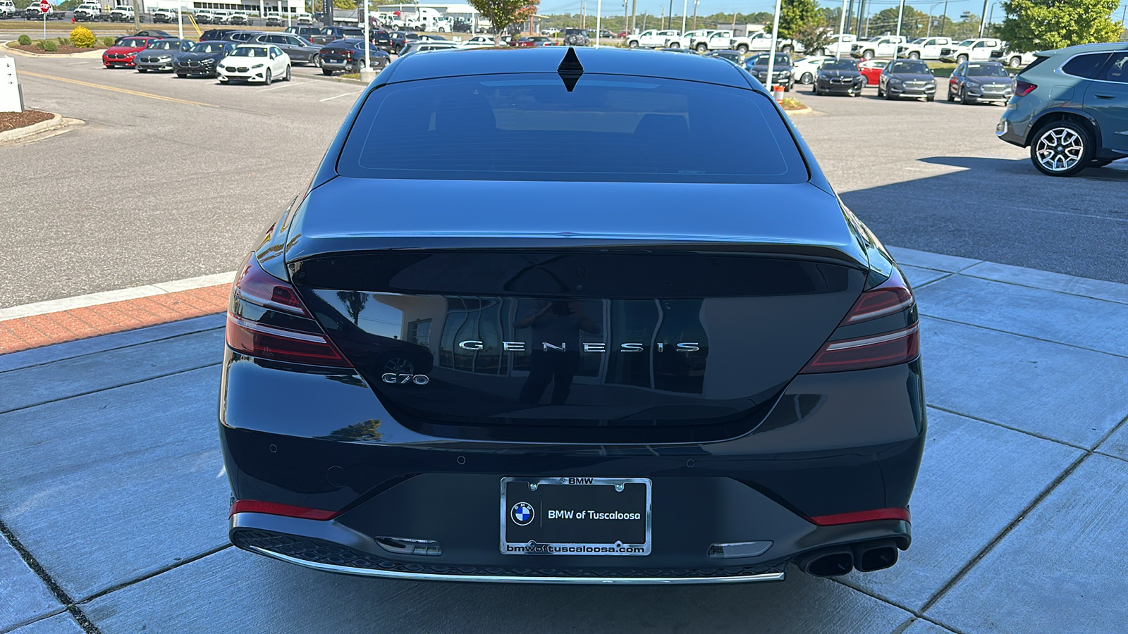 2022 Genesis G70 2.0T 5