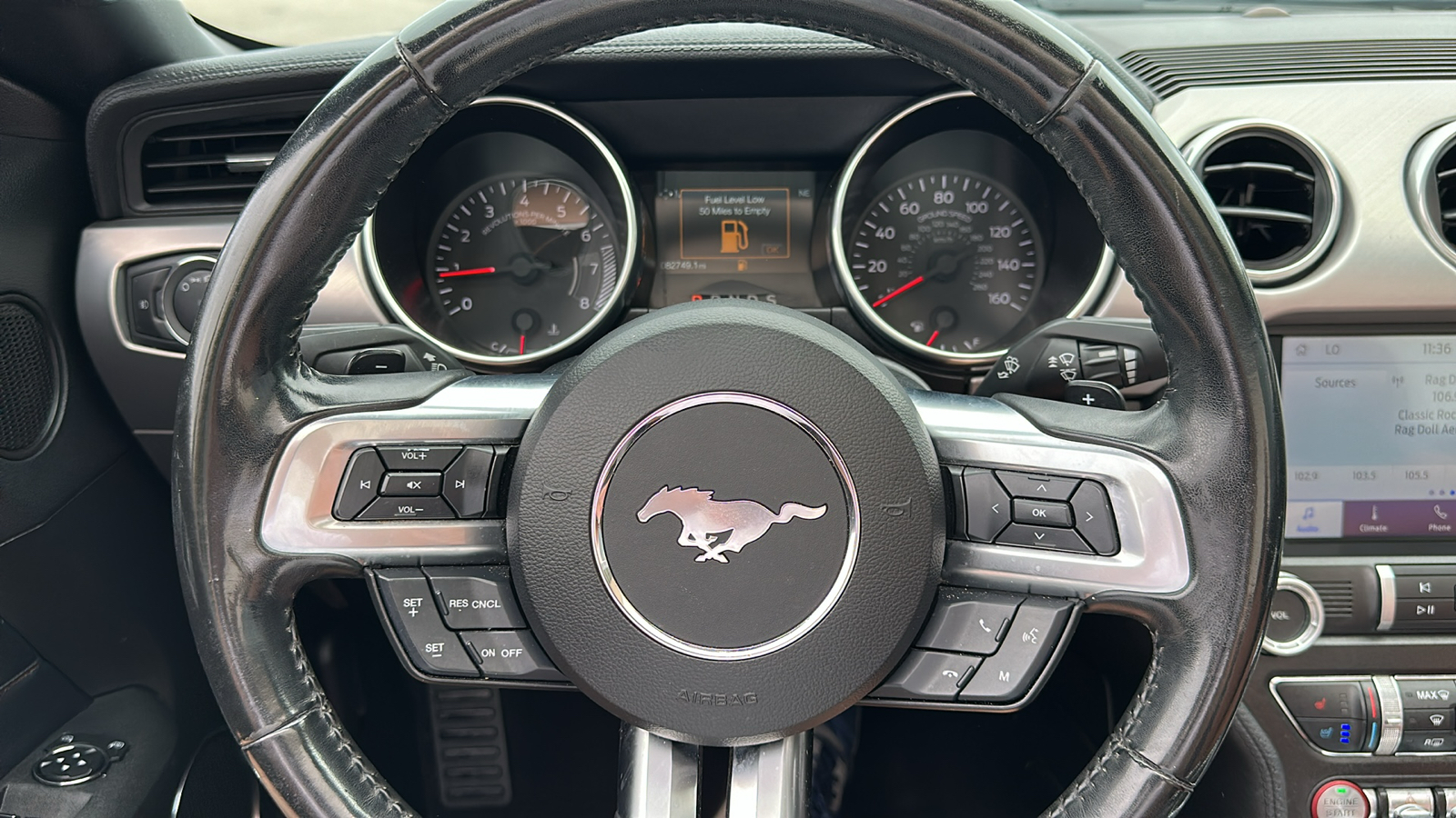 2020 Ford Mustang EcoBoost Premium 14