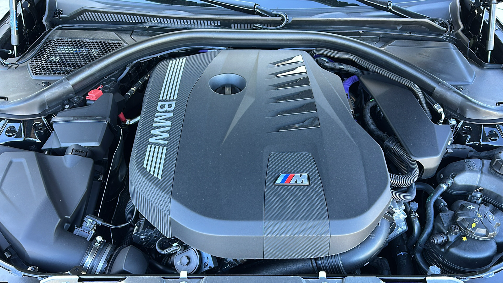 2025 BMW 3 Series M340i 10