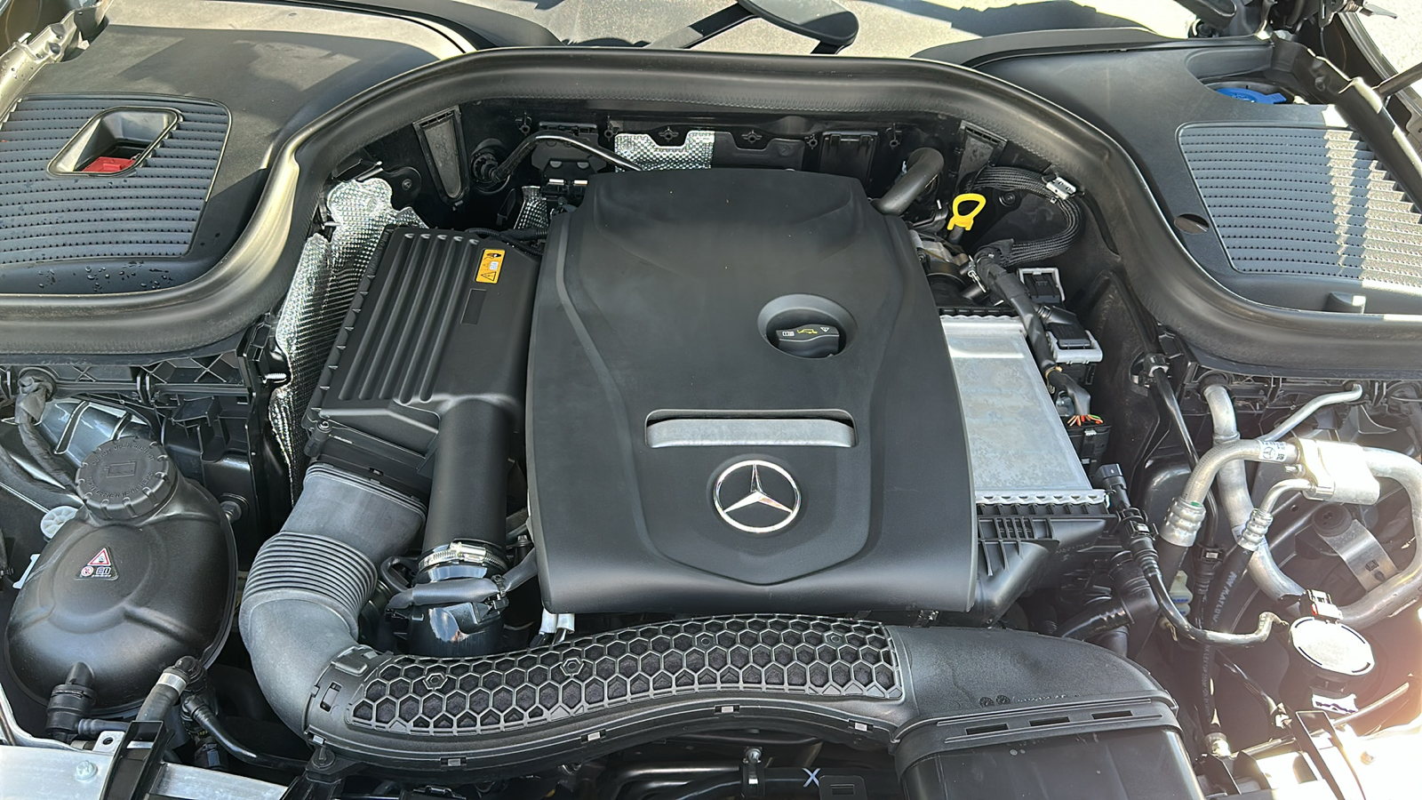 2019 Mercedes-Benz GLC GLC 300 10