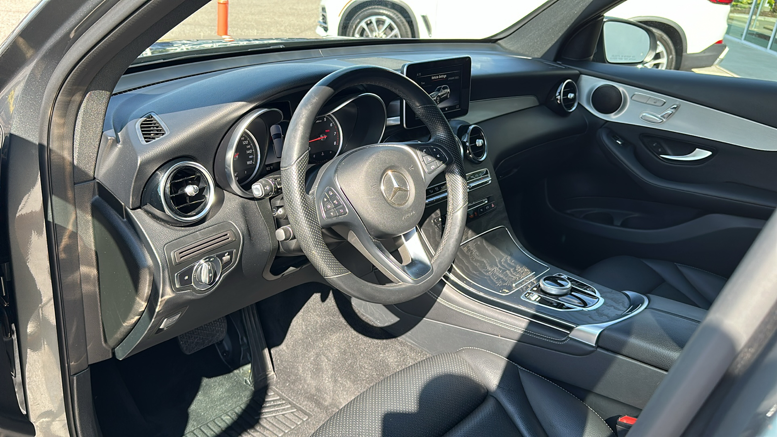 2019 Mercedes-Benz GLC GLC 300 13