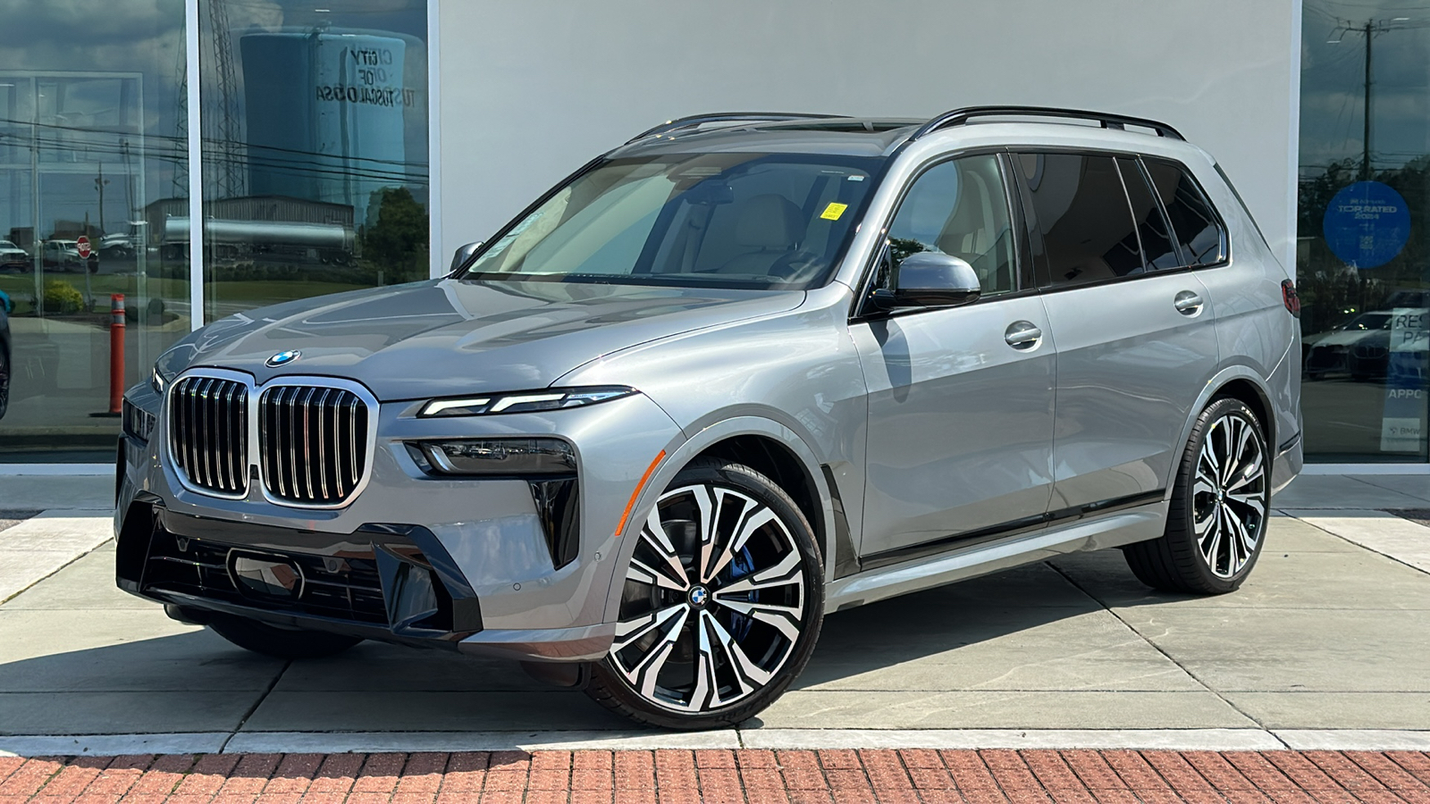 2025 BMW X7 xDrive40i 1