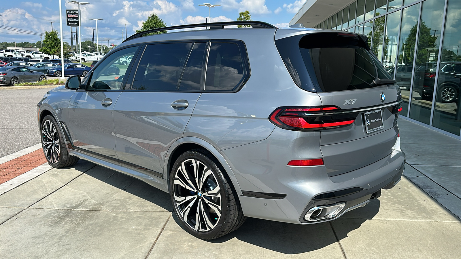 2025 BMW X7 xDrive40i 4