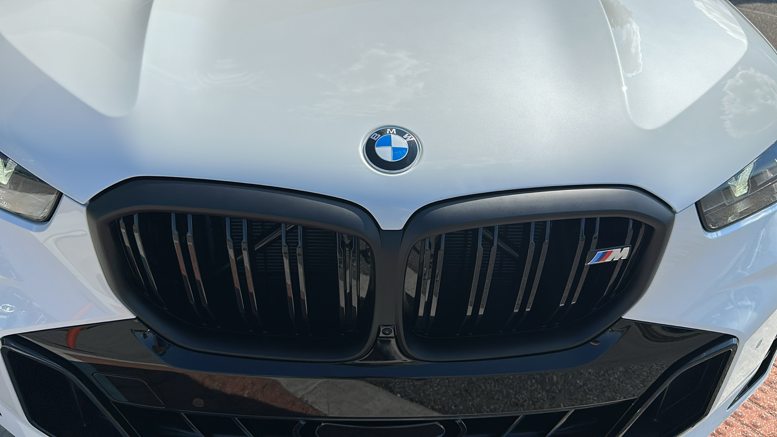 2025 BMW X5 M60i 9