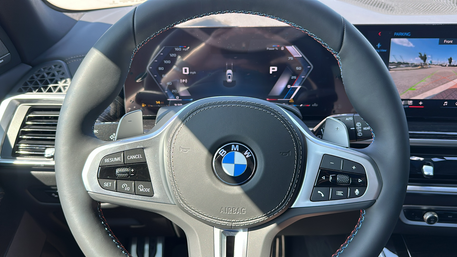 2025 BMW X5 M60i 14