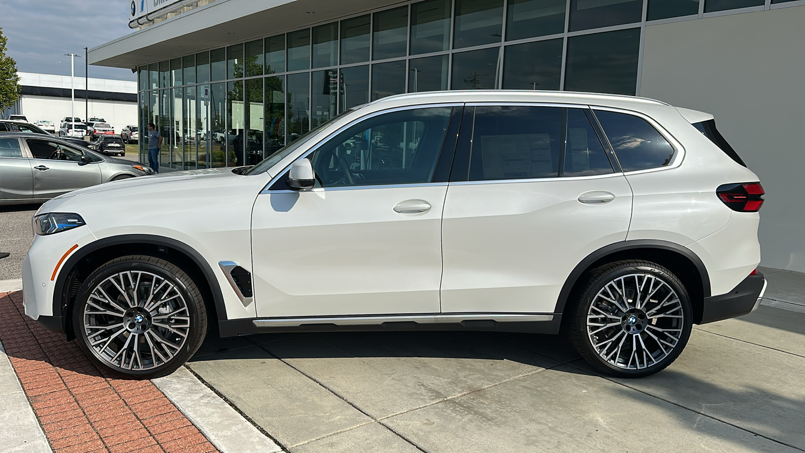 2025 BMW X5 sDrive40i 3