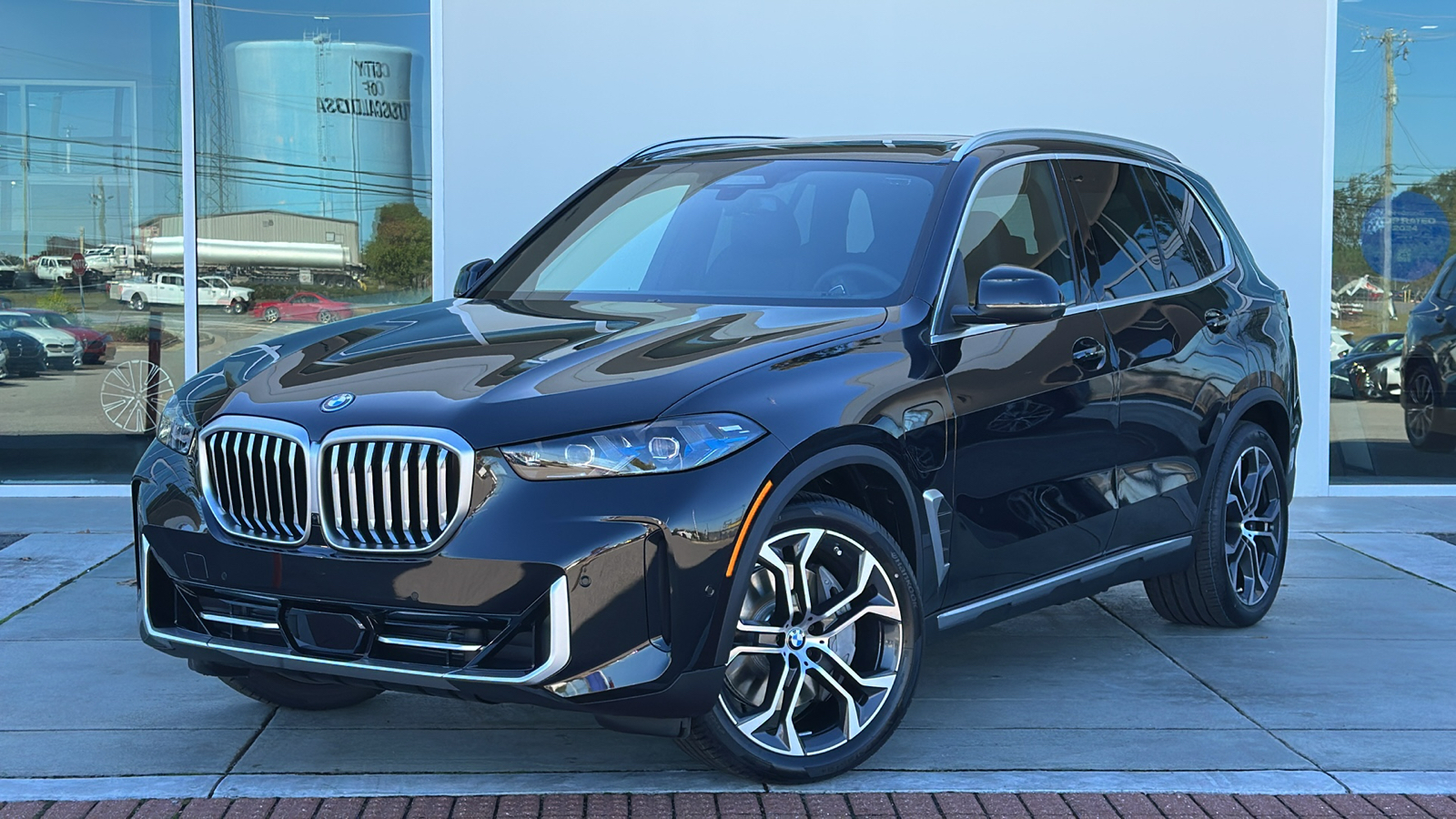 2025 BMW X5 xDrive50e 1