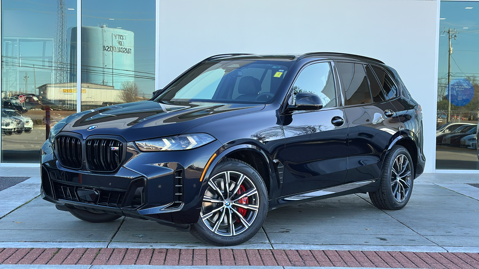 2025 BMW X5 M60i 1