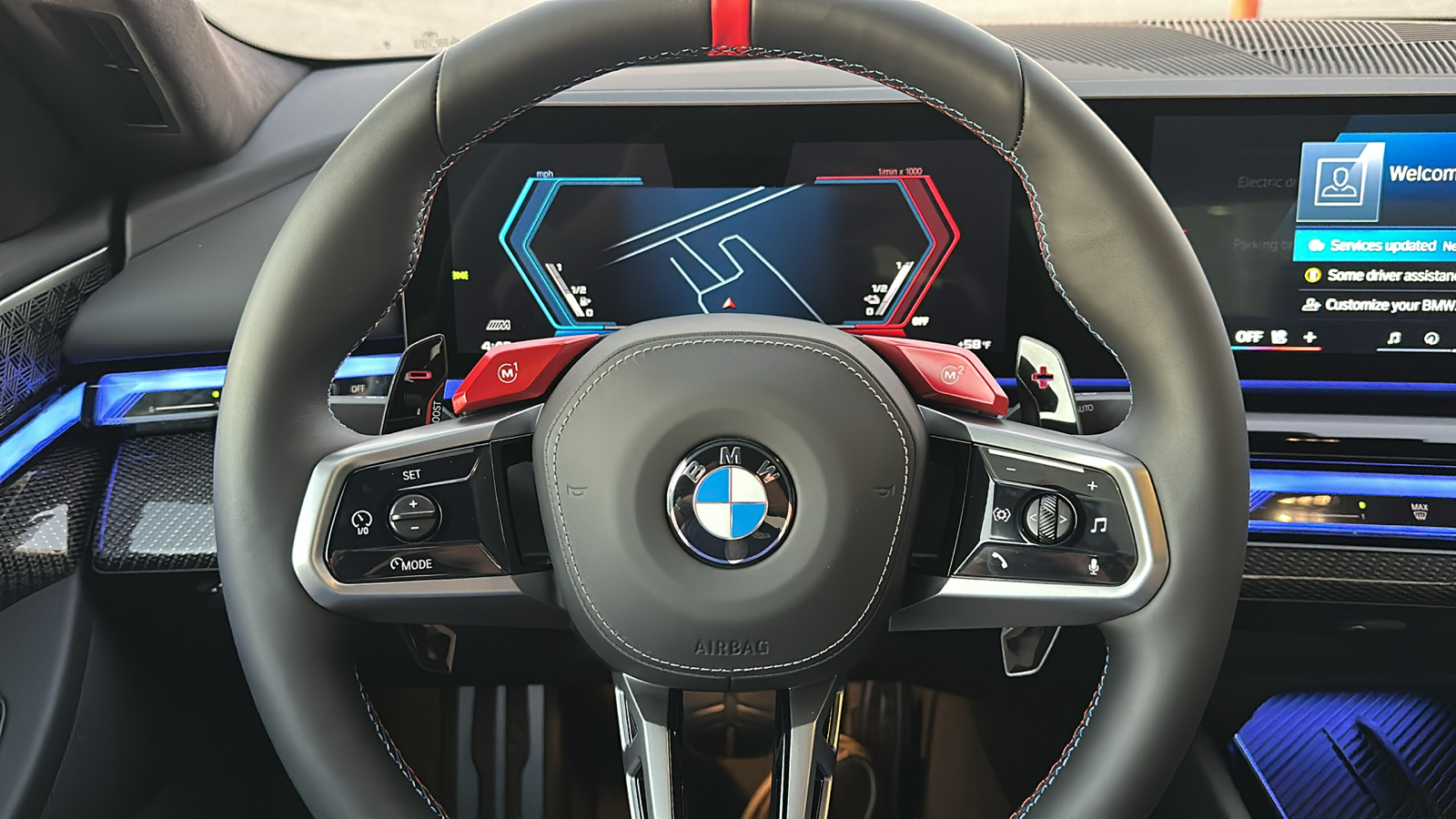 2025 BMW M5 Base 14