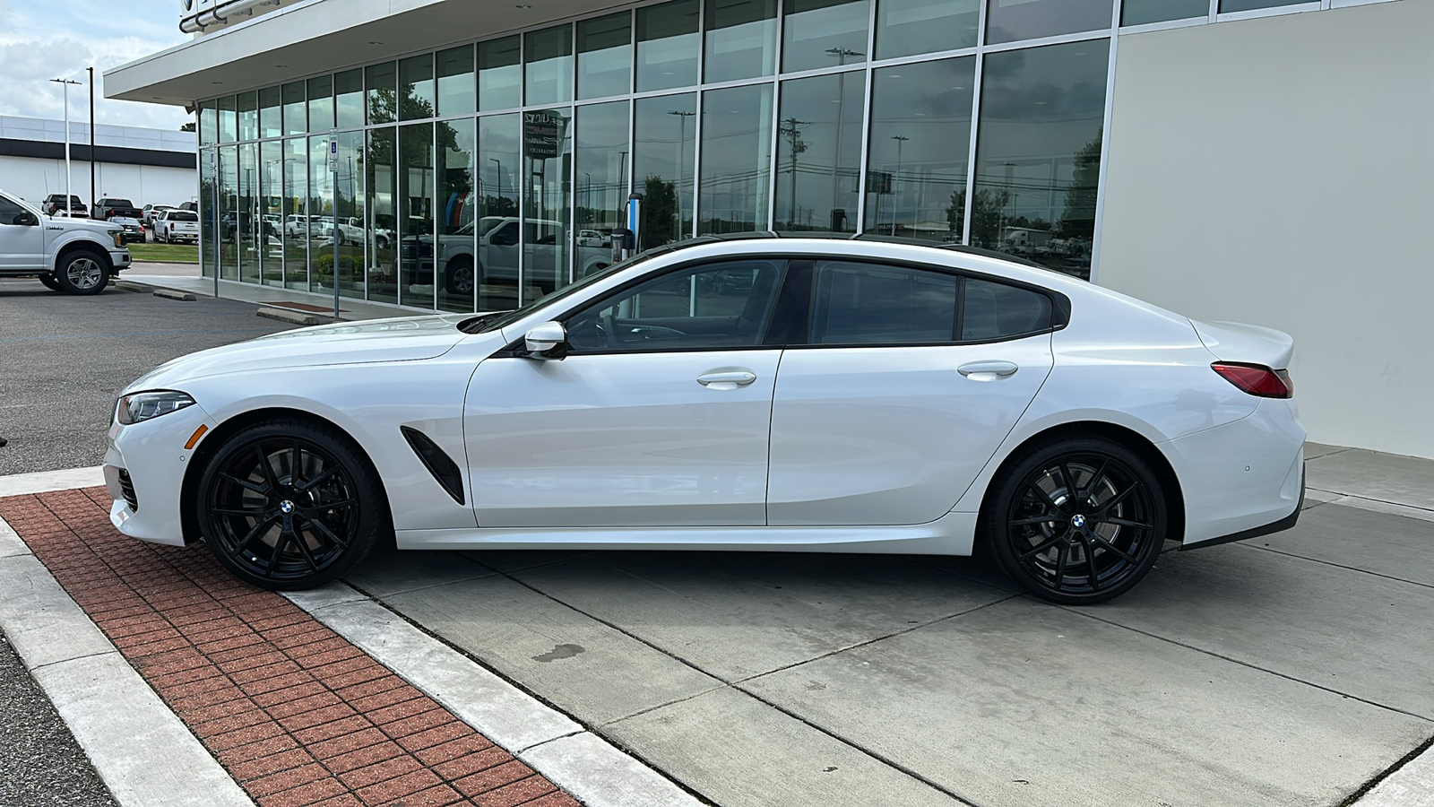 2025 BMW 8 Series 840 3