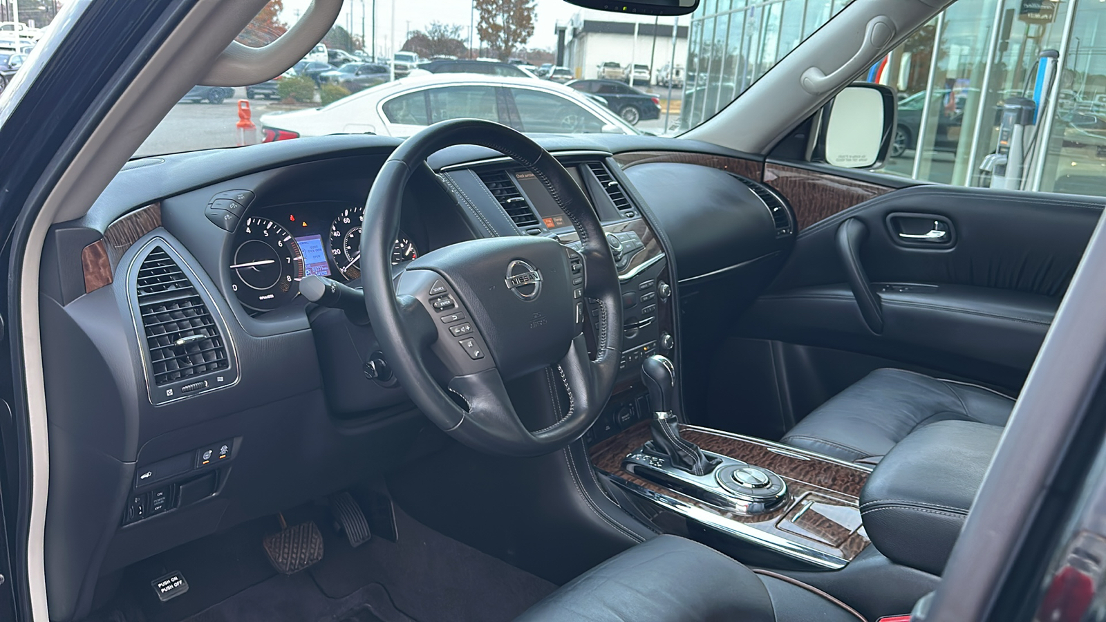 2019 Nissan Armada SL 13