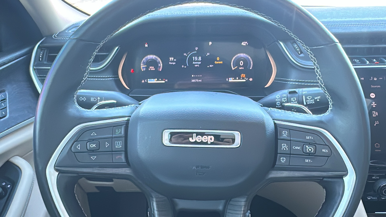 2021 Jeep Grand Cherokee L Limited 14