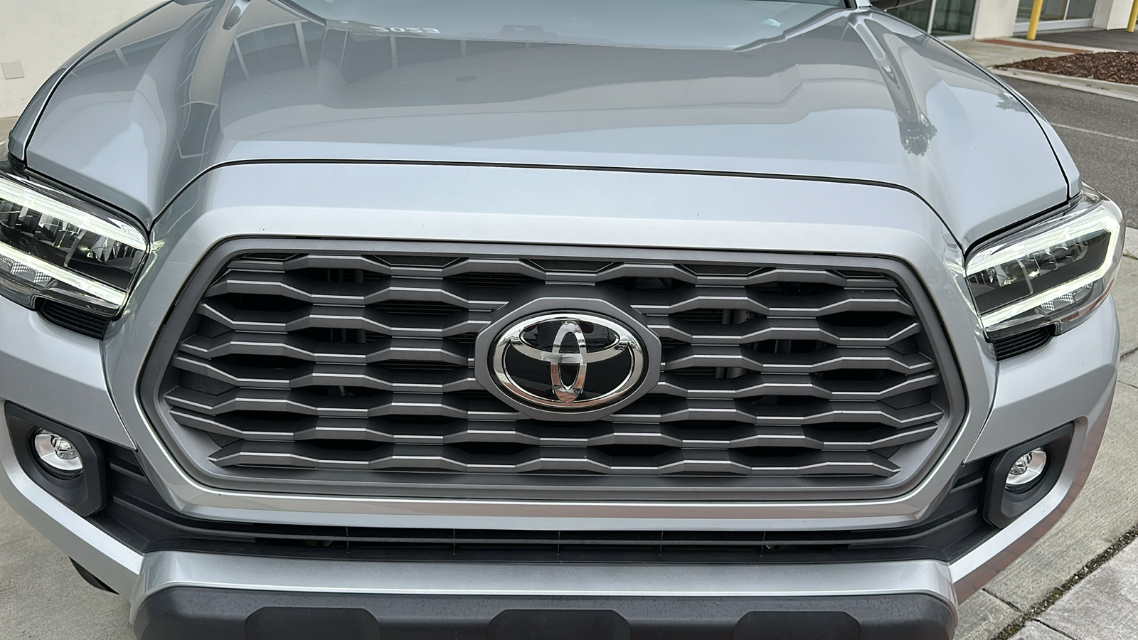 2023 Toyota Tacoma TRD Sport 9