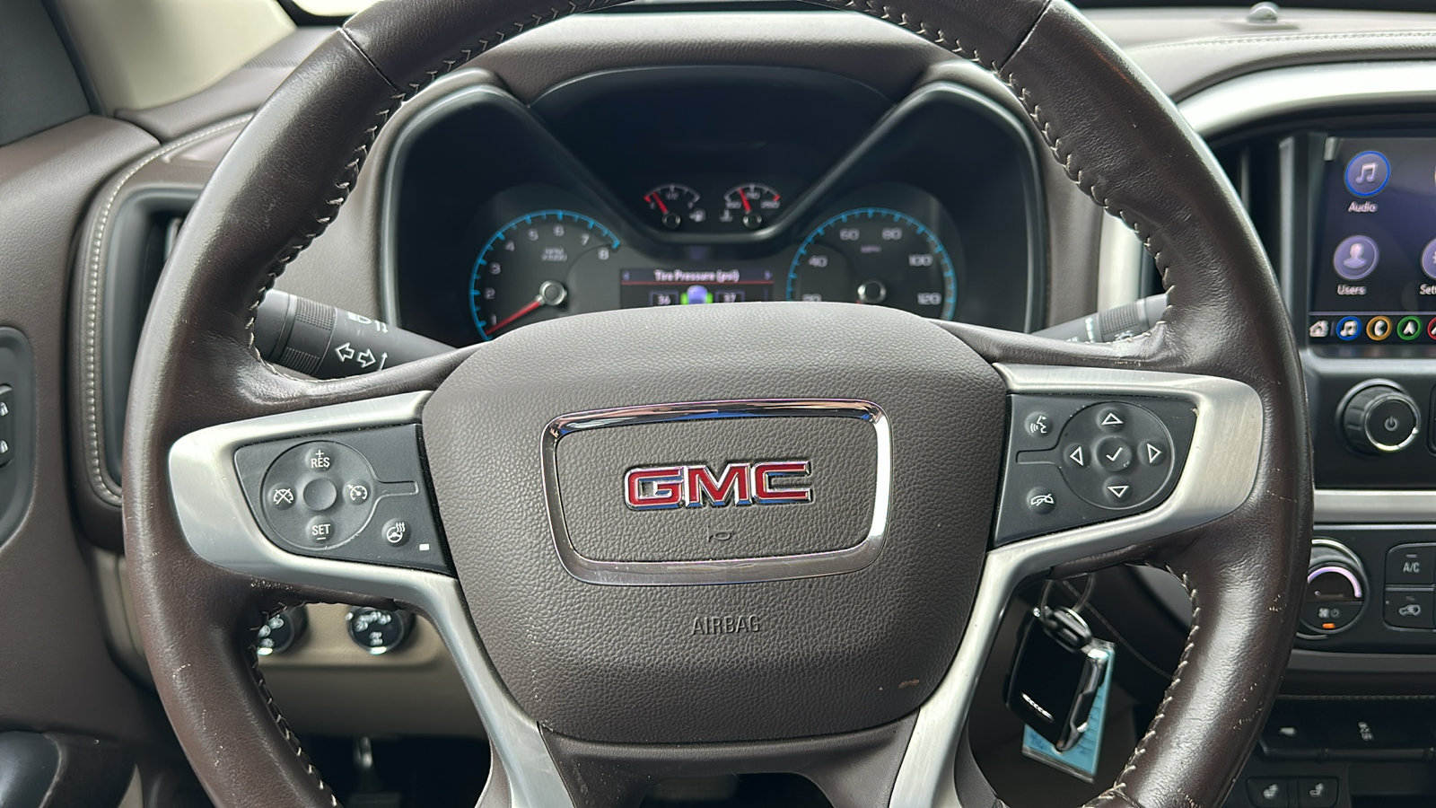 2019 GMC Canyon SLT 14