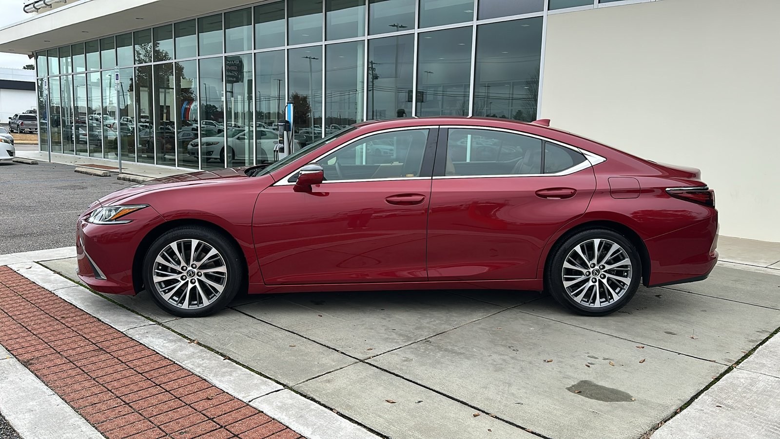 2020 Lexus ES 350 3