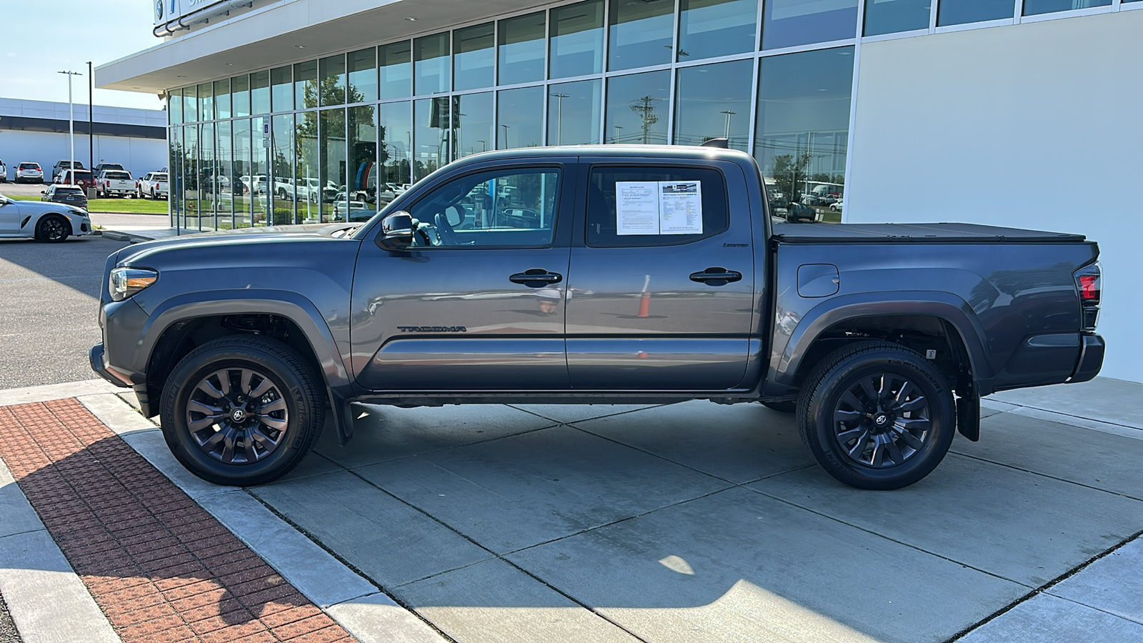 2022 Toyota Tacoma Limited 3