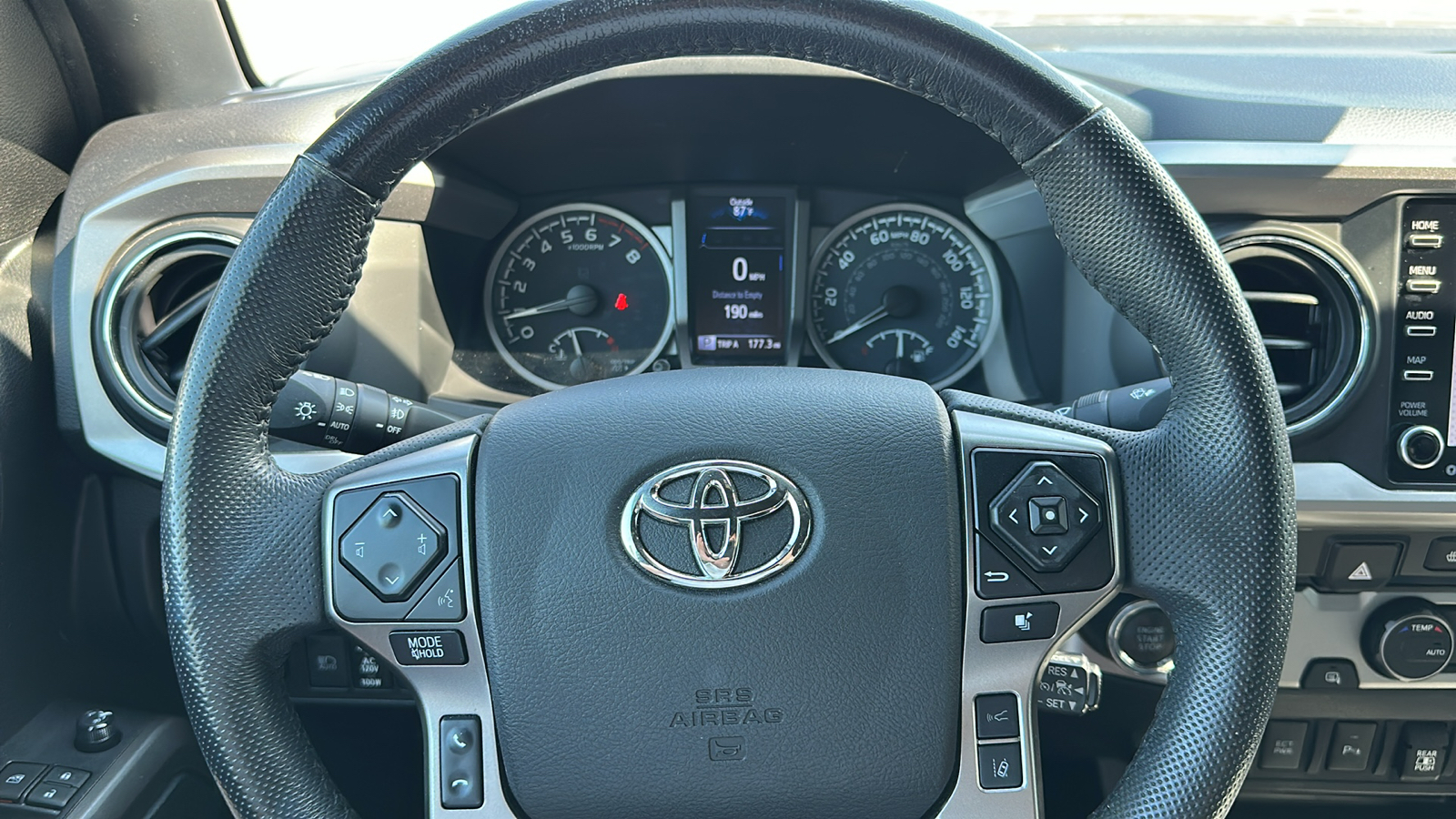 2022 Toyota Tacoma Limited 14