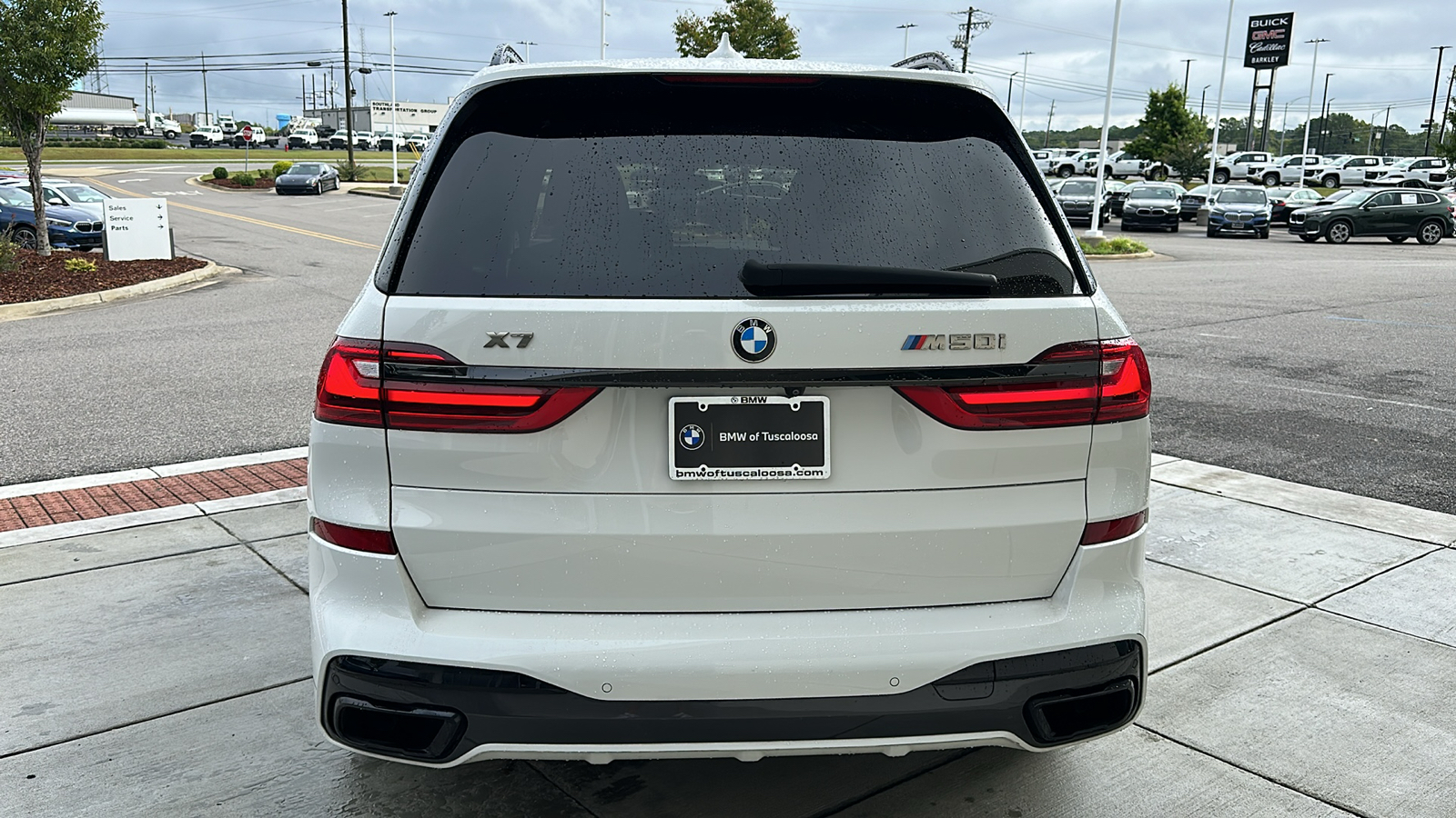 2022 BMW X7 M50i 5