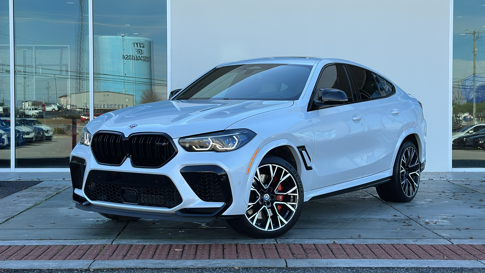 2023 BMW X6 M Base 1