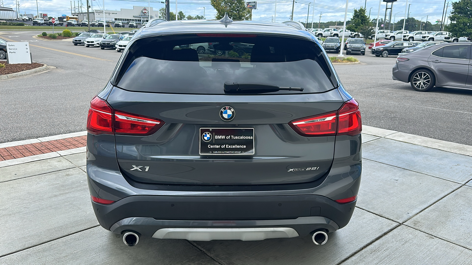 2022 BMW X1 xDrive28i 5