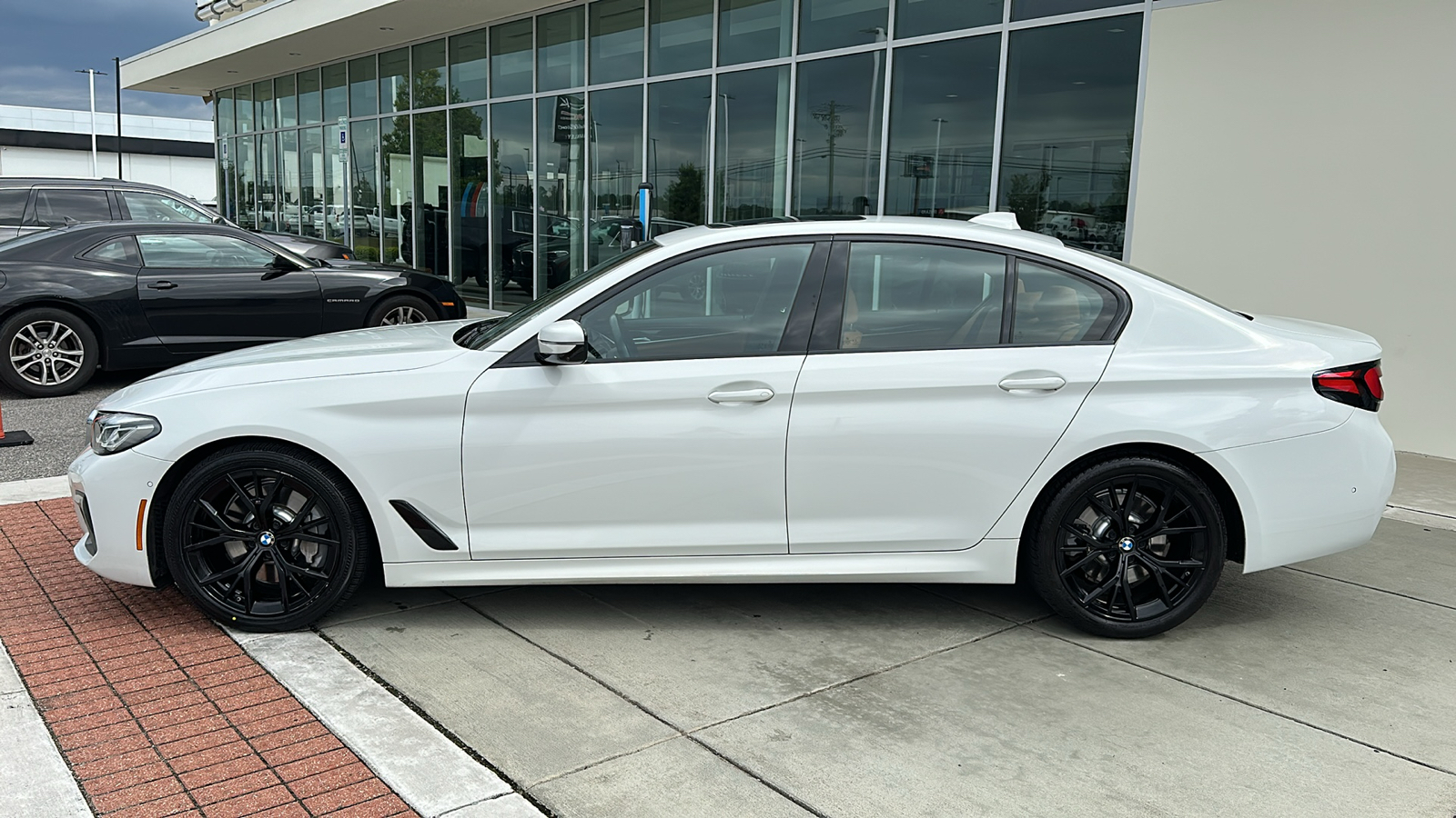 2021 BMW 5 Series 530i 3