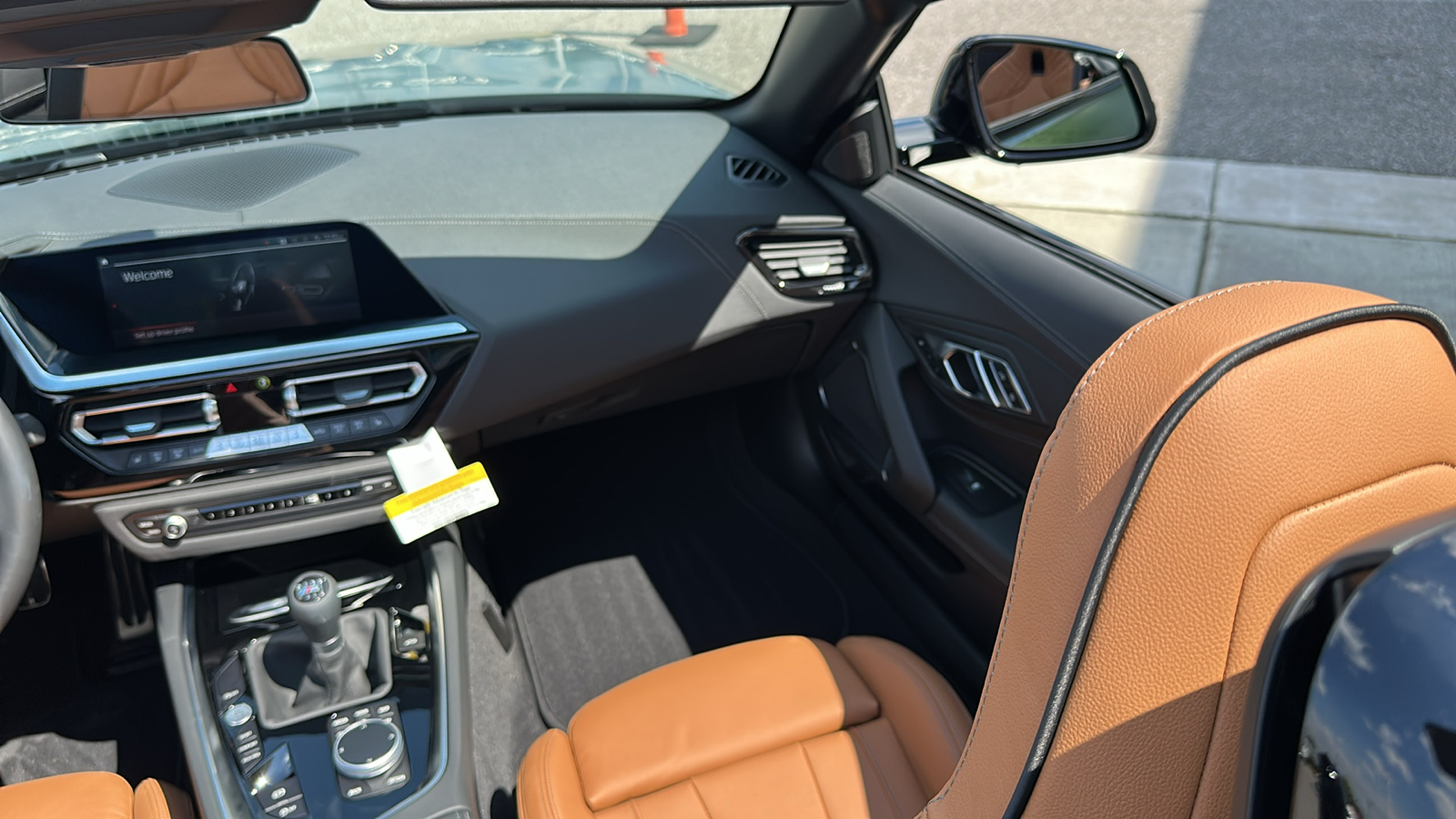 2025 BMW Z4 sDrive M40i 25