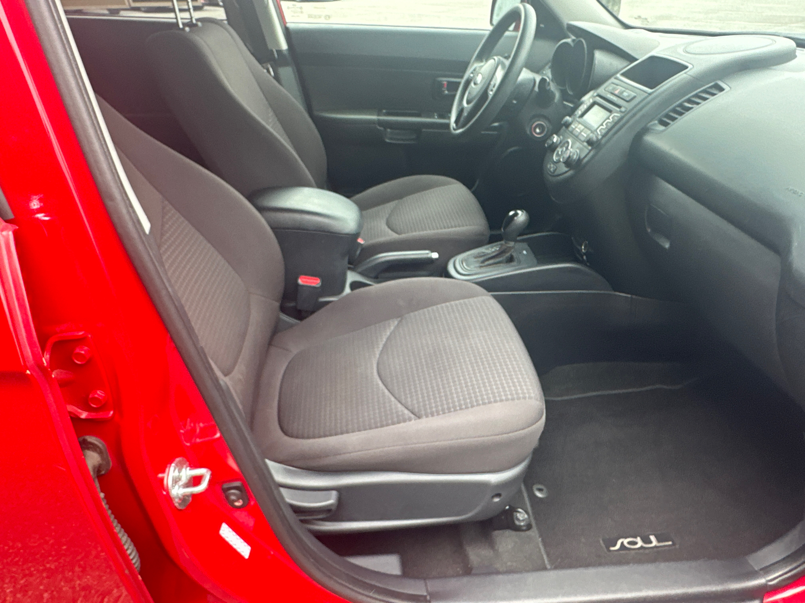 2013 Kia Soul Base 13