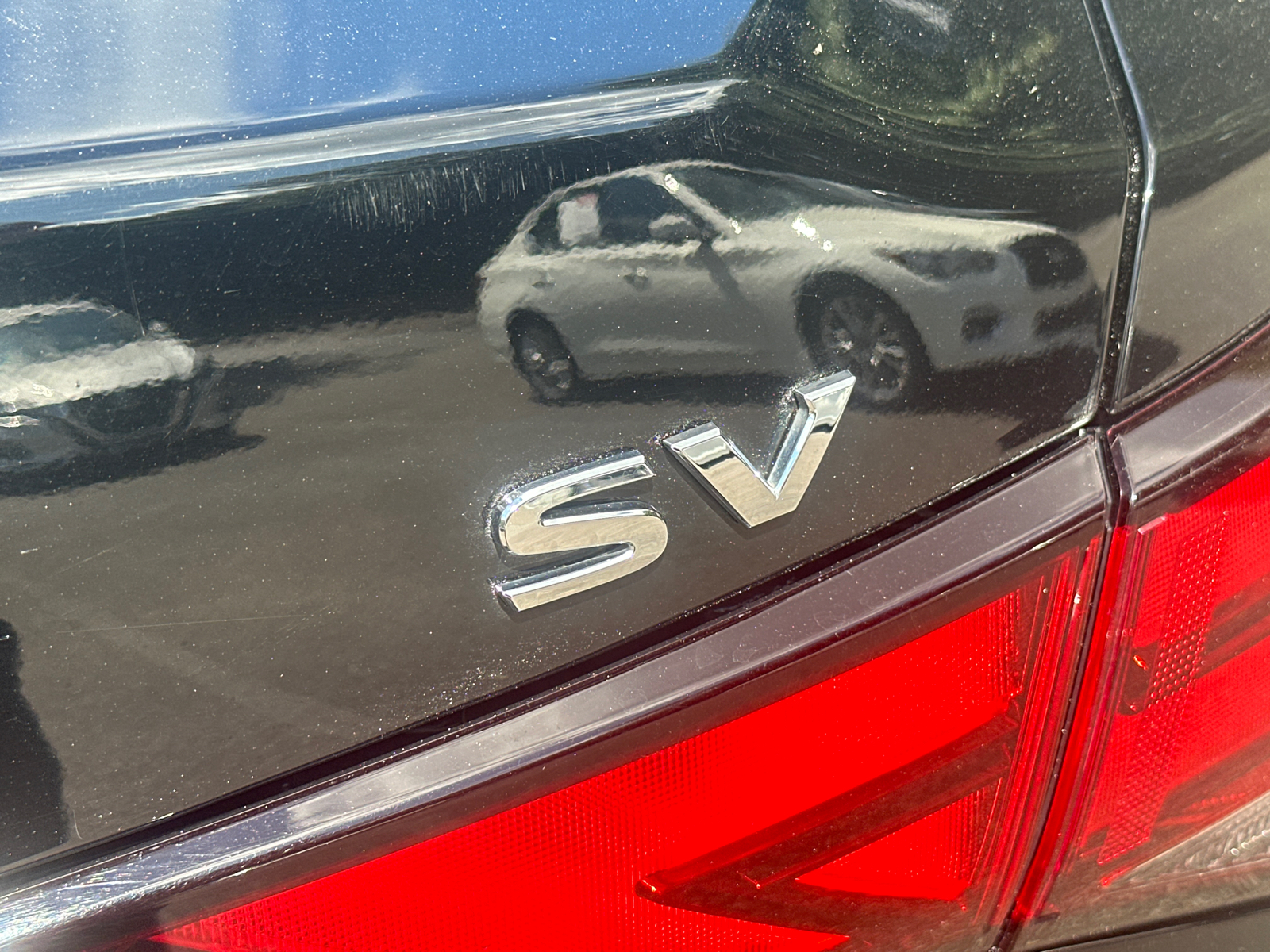 2022 Nissan Sentra SV 32