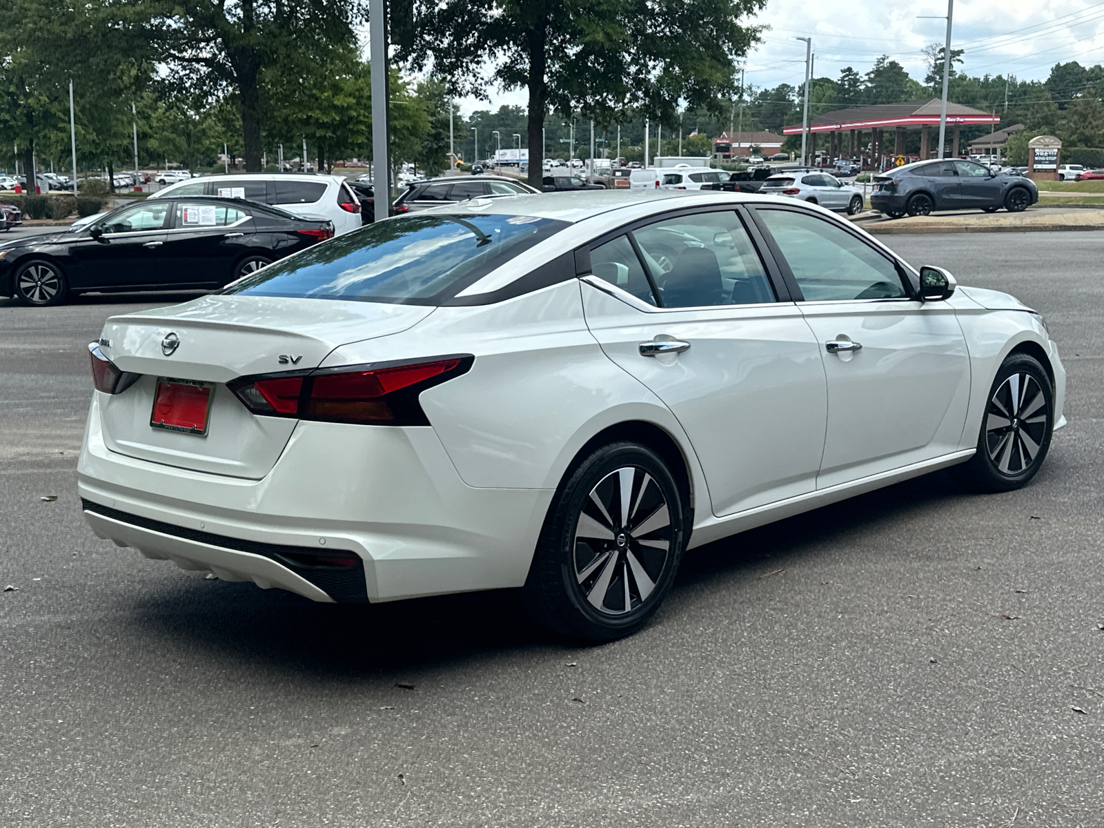 2021 Nissan Altima 2.5 SV 27