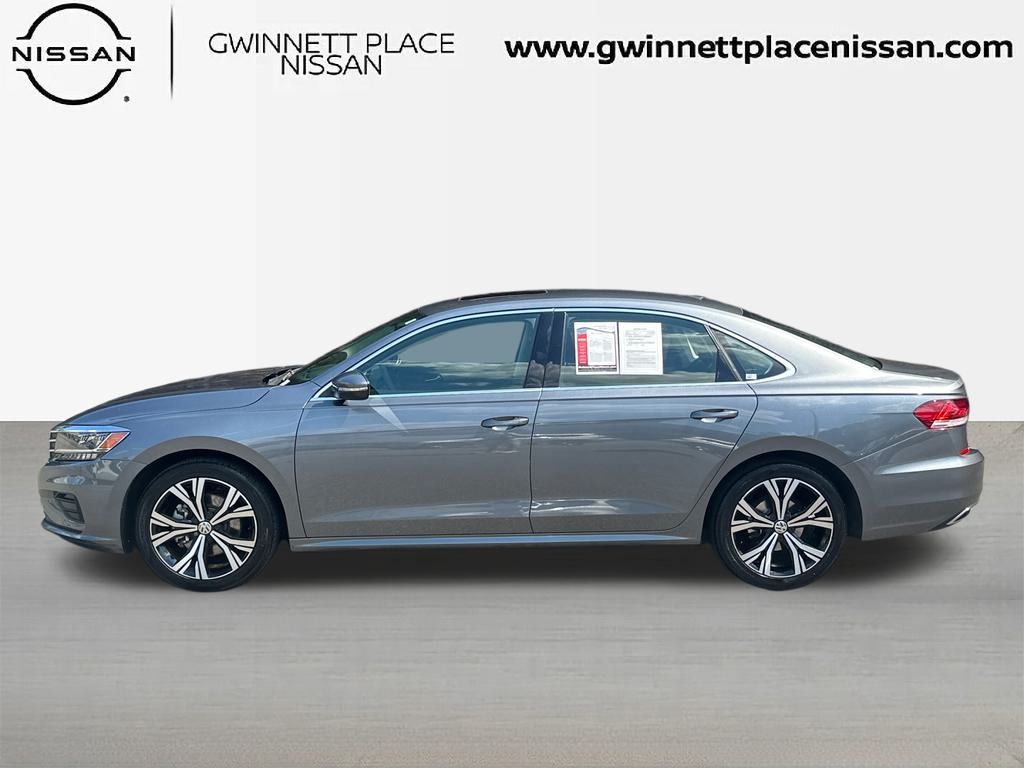 2022 Volkswagen Passat 2.0T SE 8